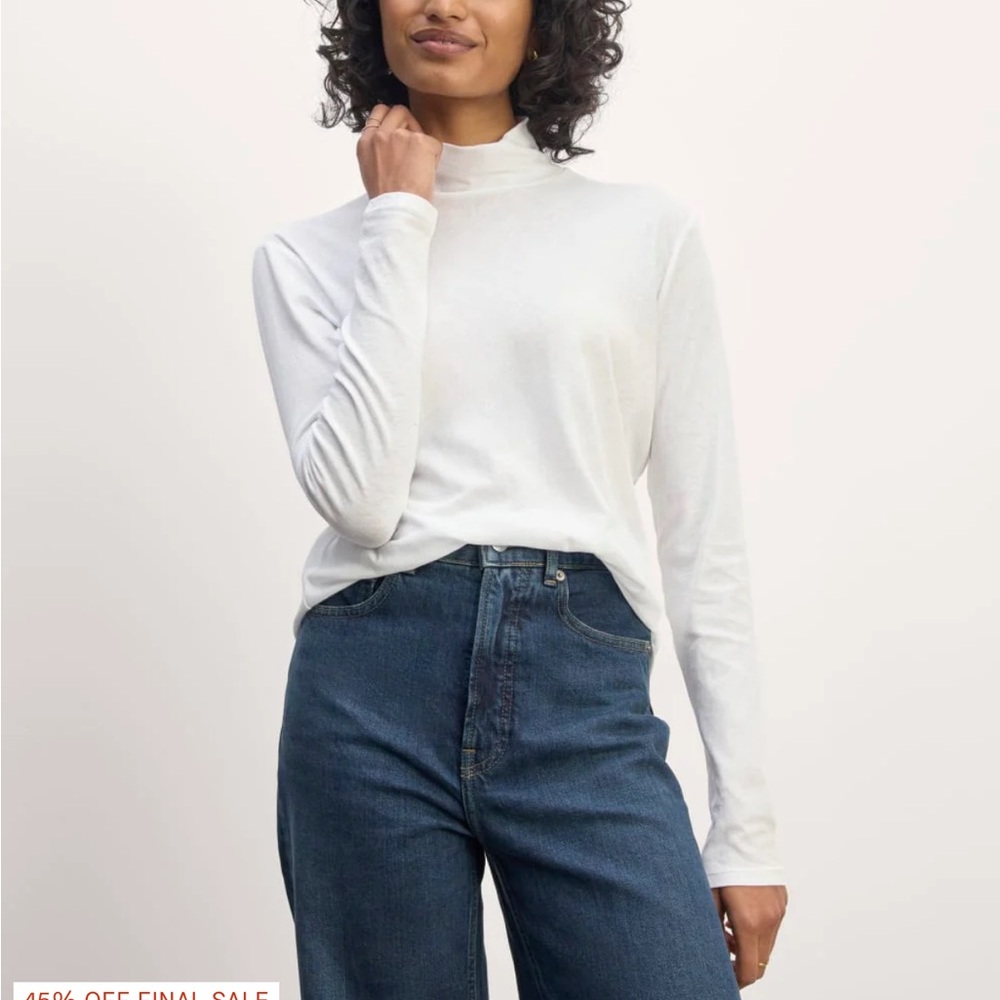 Everlane Women's White Long Sleeve Tee